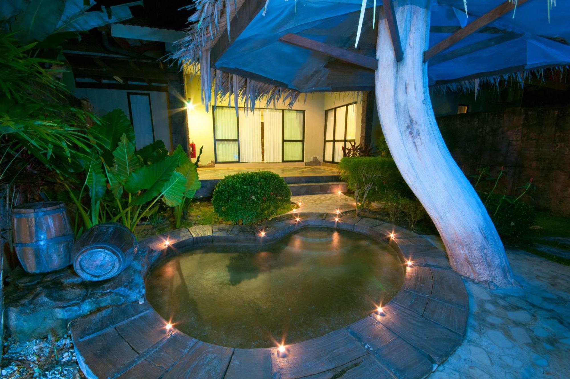 Hotel Felda Residence Hot Springs Sungkai Exteriör bild