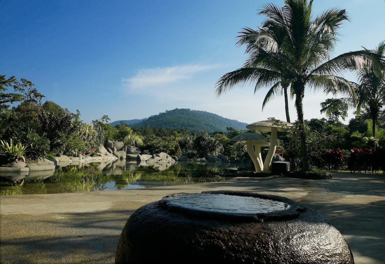 Hotel Felda Residence Hot Springs Sungkai Exteriör bild
